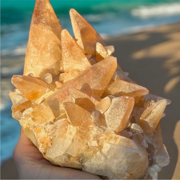 Learn About Orange / Peach Calcite 💛🧡 - Picture 9 of 9